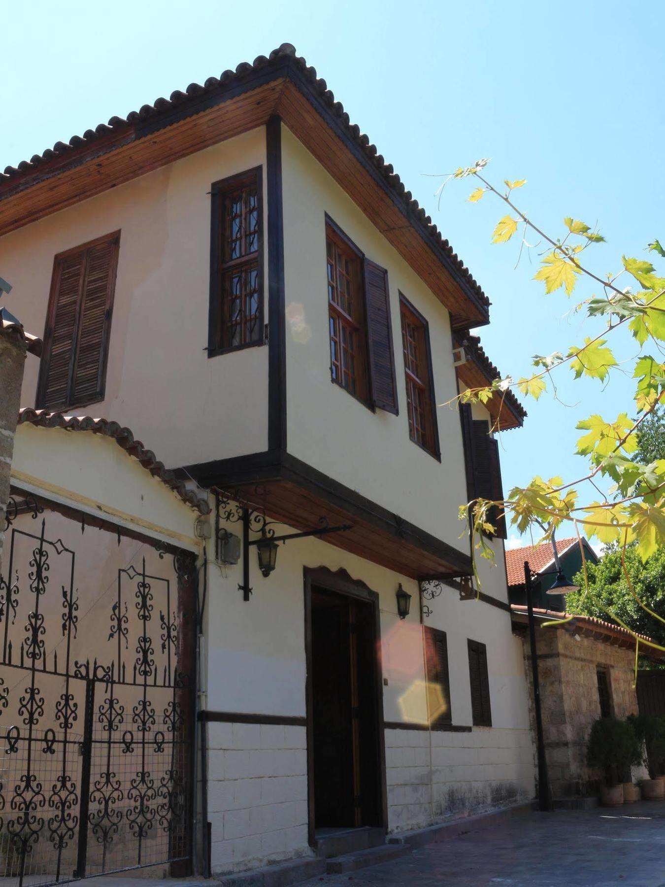Otel Wood House Αττάλεια Εξωτερικό φωτογραφία